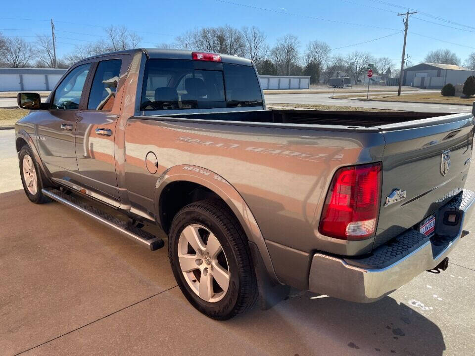 2010 Dodge Ram 1500 for sale at Illinois Auto Wholesalers in Tolono, IL