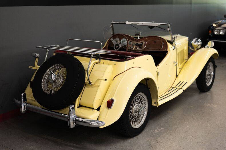 1953 MG MGTD-C Competition