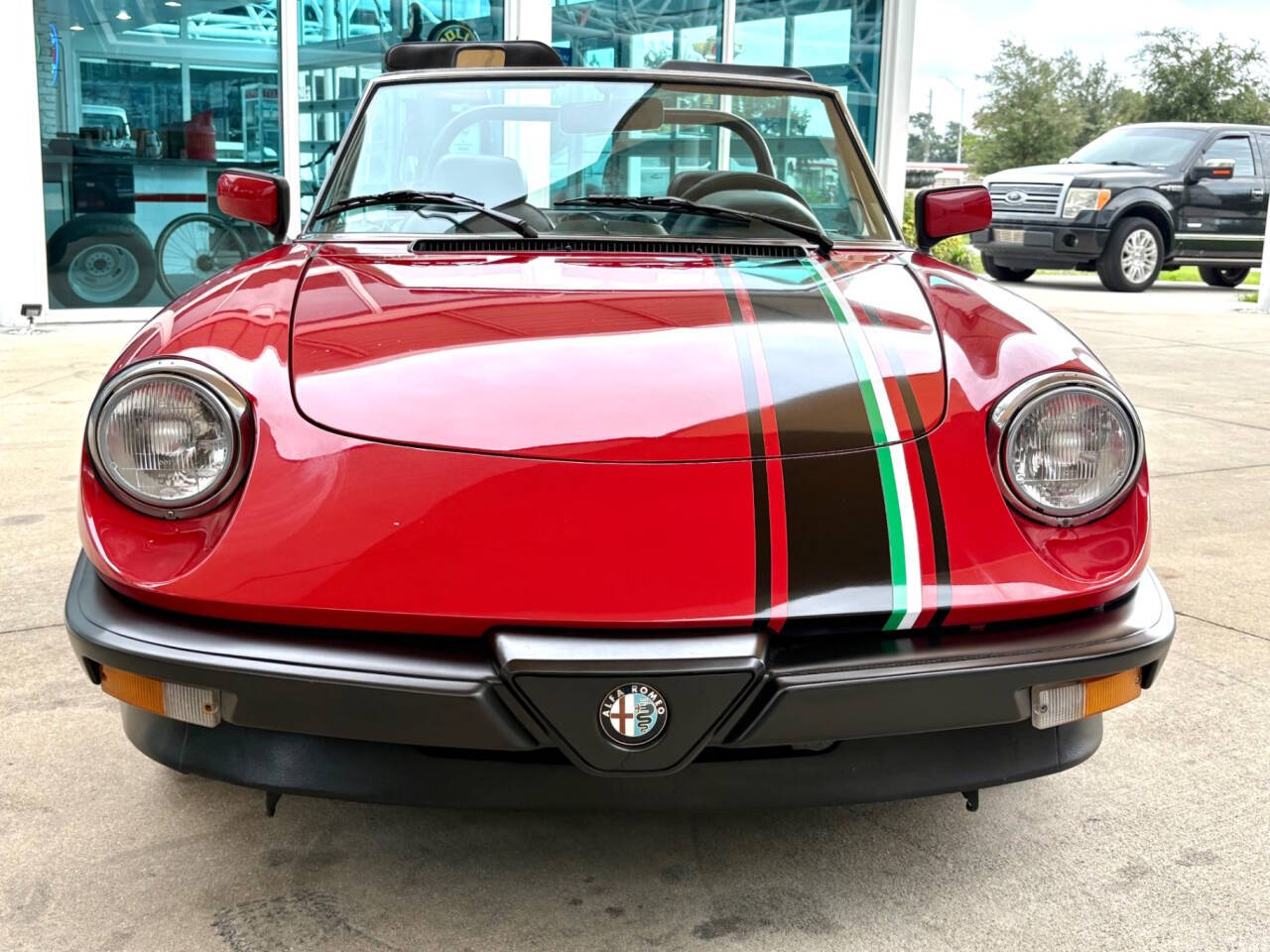 1986 Alfa Romeo Spider 2