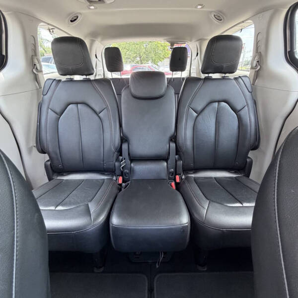 2018 Chrysler Pacifica Touring L