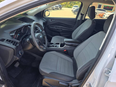 2019 Ford Escape S