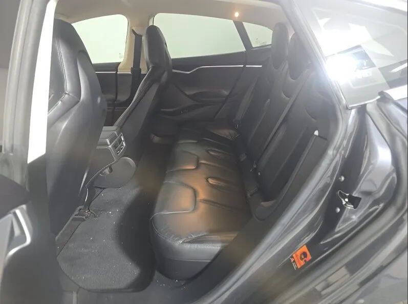 2015 Tesla Model S 85