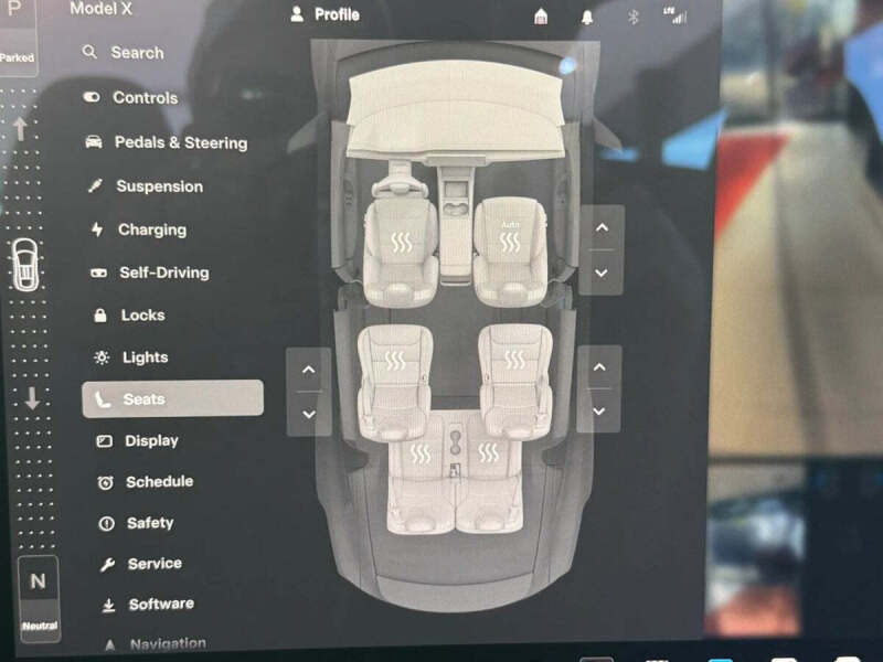 2023 Tesla Model X Standard Range