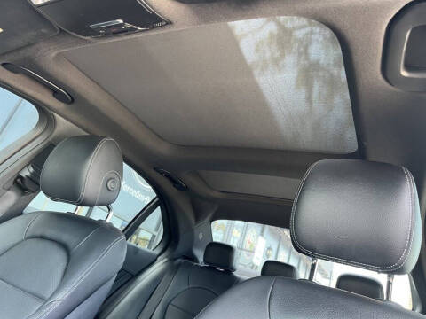 2017 Mercedes-Benz C-Class