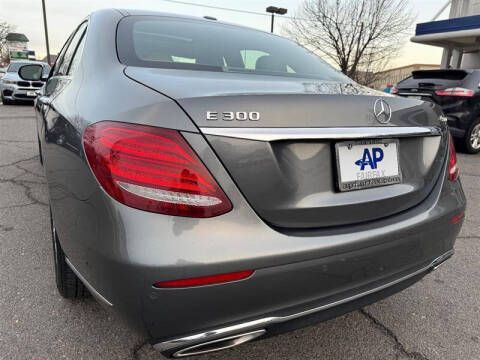 2017 Mercedes-Benz E-Class E 300 4MATIC