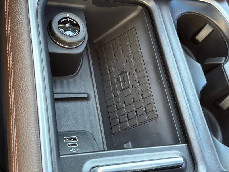 2025 Ford Expedition MAX King Ranch