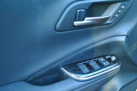 2025 Toyota Crown Signia Limited