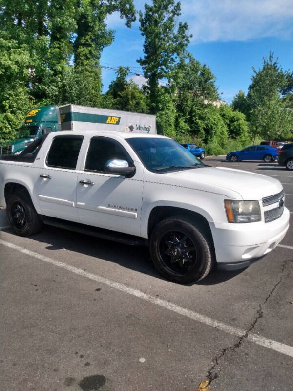 2009 Chevrolet Avalanche for sale at johns auto sals in Tunnel Hill GA