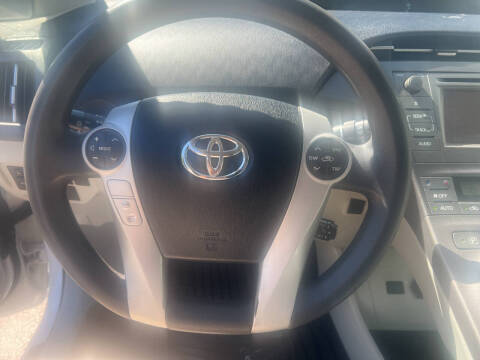 2012 Toyota Prius Two