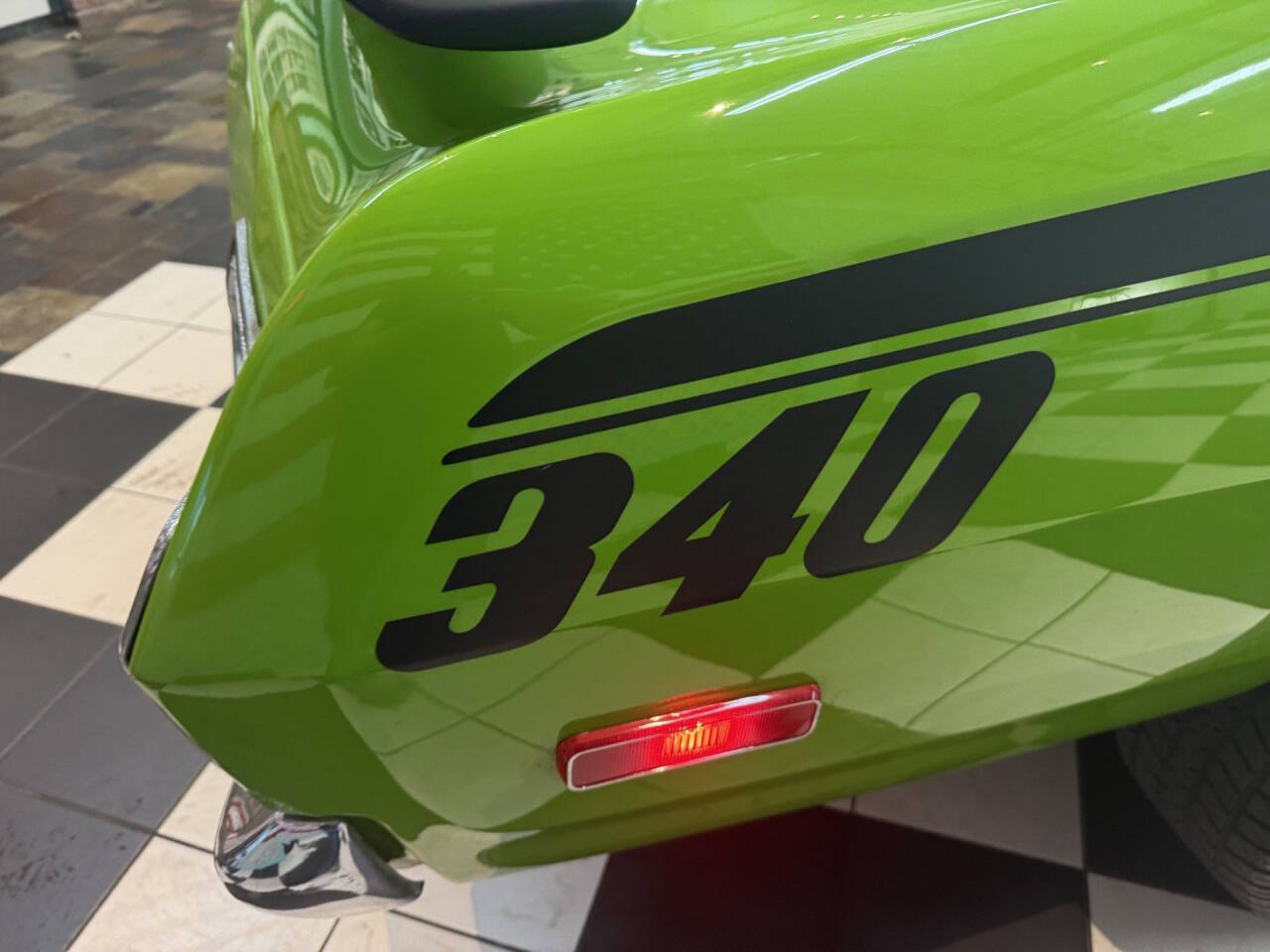 1973 Plymouth Duster 11