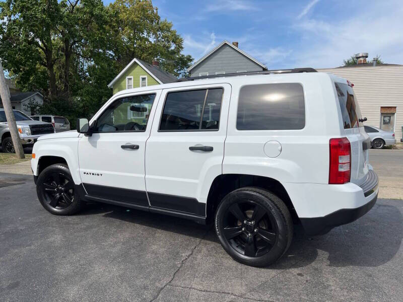 2015 Jeep Patriot Sport photo 3