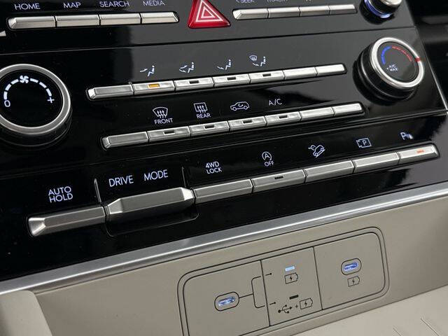 2025 Hyundai Santa Fe SE