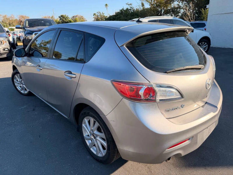 2013 Mazda MAZDA3 i Touring