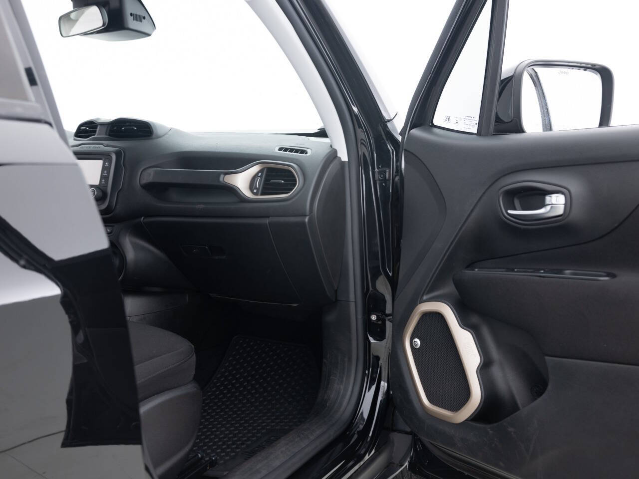 Used Car 2016 Jeep Renegade  Latitude 4x4 4dr Suv For Sale Under $10,000 In Coal City, Illinois