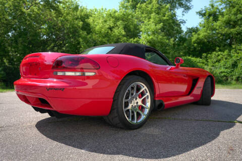 2004 Dodge Viper SRT-10