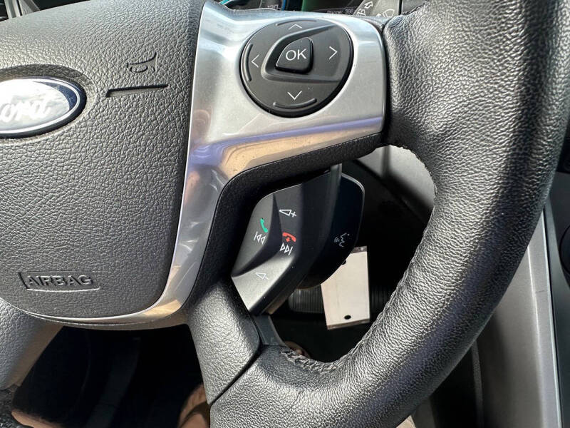 2016 Ford C-MAX Hybrid SE