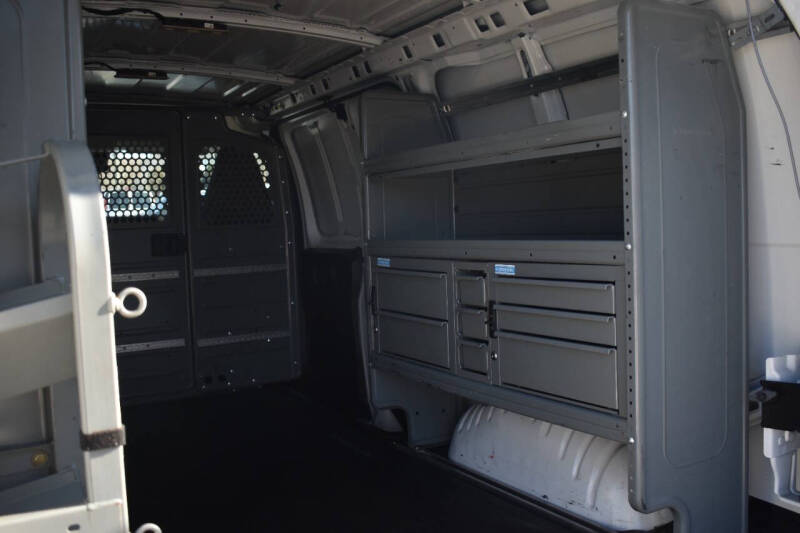 2021 Chevrolet Express 2500