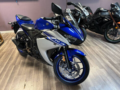 2016 Yamaha YZF-R3 for sale at SAN DIEGO AUTO SALES INC in San Diego CA