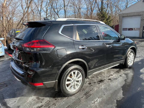 2018 Nissan Rogue SV