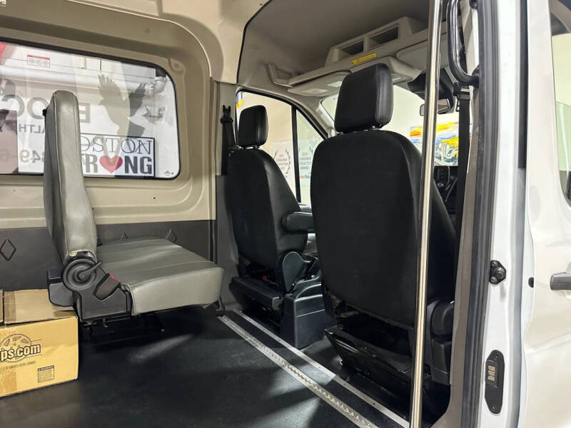 2020 Ford Transit