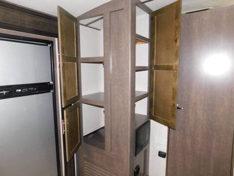 2017 Crossroads RV Sunset Trail 26 SI