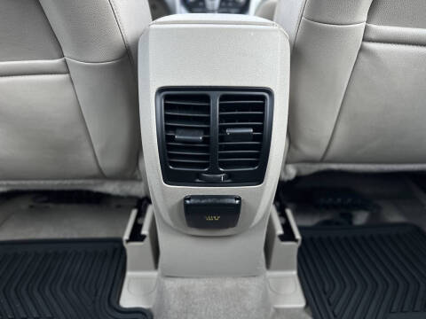 2013 Ford C-MAX Hybrid SEL