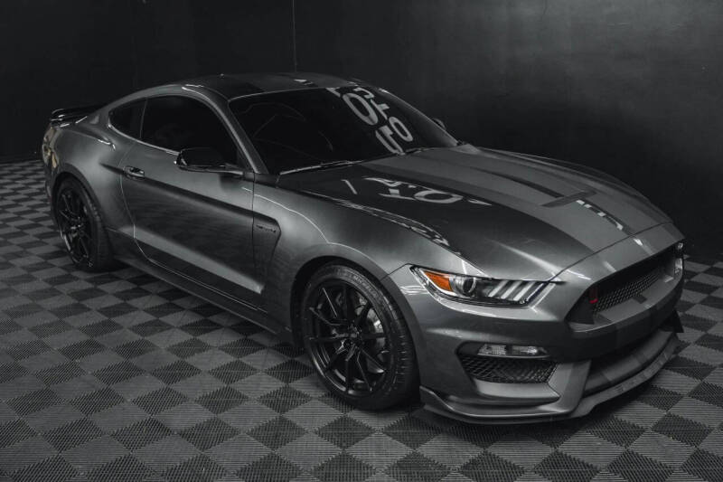 2017 Ford Mustang