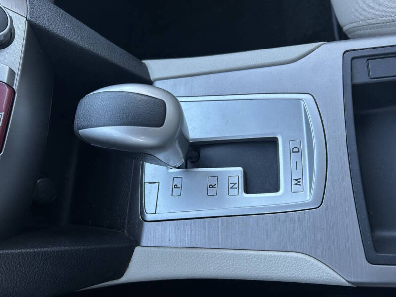 2014 Subaru Outback 2.5i