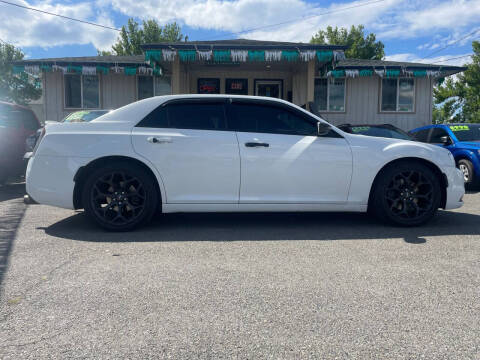 2019 Chrysler 300 S