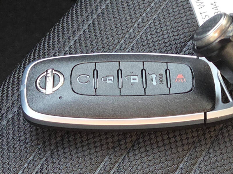 2026 Nissan Rogue Rock Creek