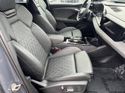 2025 Audi SQ6 e-tron quattro Prestige