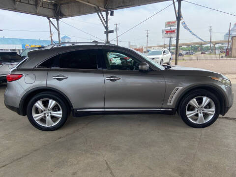 2011 Infiniti FX35