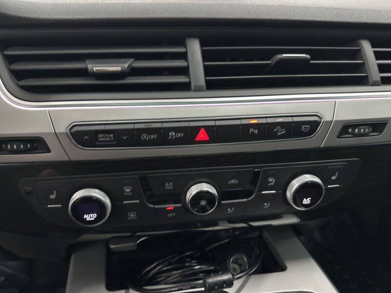 2018 Audi Q7 2.0T quattro Premium Plus