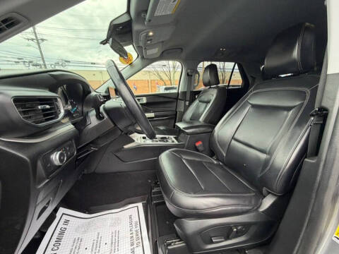 2021 Ford Explorer XLT
