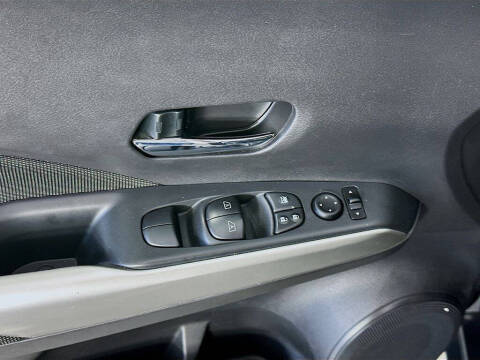 2019 Nissan Kicks SV