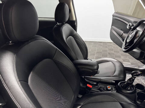 2018 MINI Hardtop 2 Door Cooper