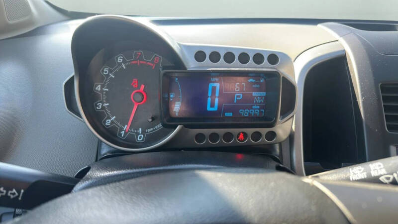 2016 Chevrolet Sonic LS Auto