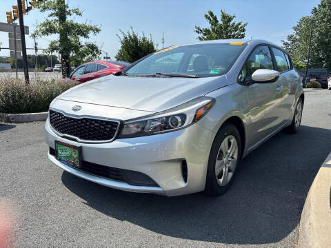 2017 Kia Forte5 LX