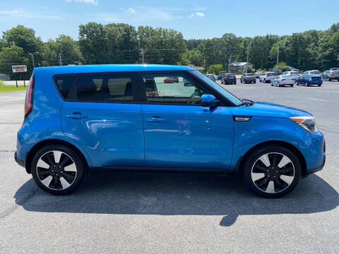 2016 Kia Soul +