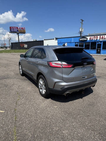 2020 Ford Edge Titanium