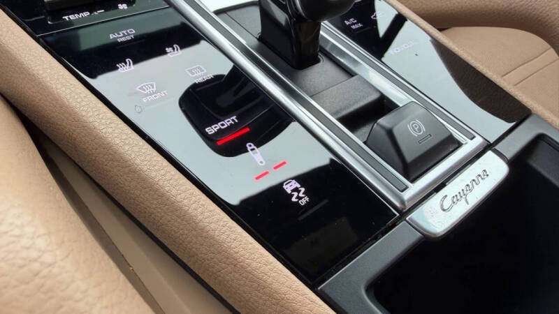 2019 Porsche Cayenne S