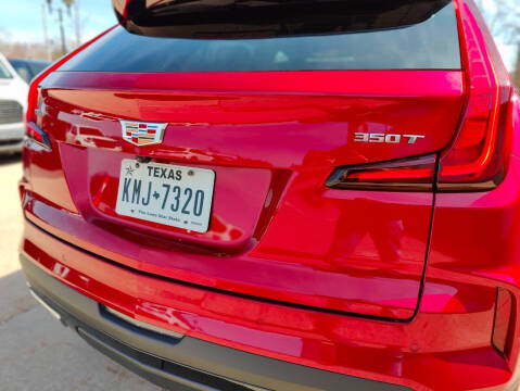 2024 Cadillac XT4 Premium Luxury