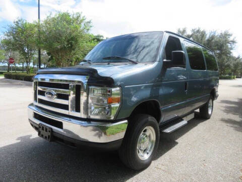2013 Ford E-Series E-150 XLT