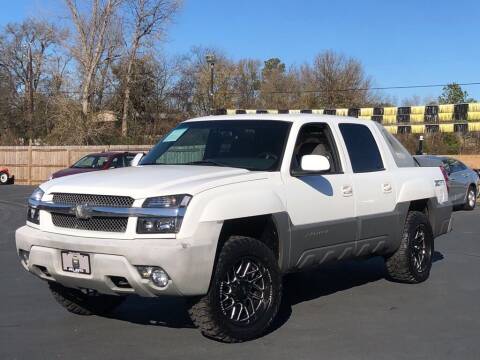 2002 Chevrolet Avalanche for sale at J & L AUTO SALES in Tyler TX