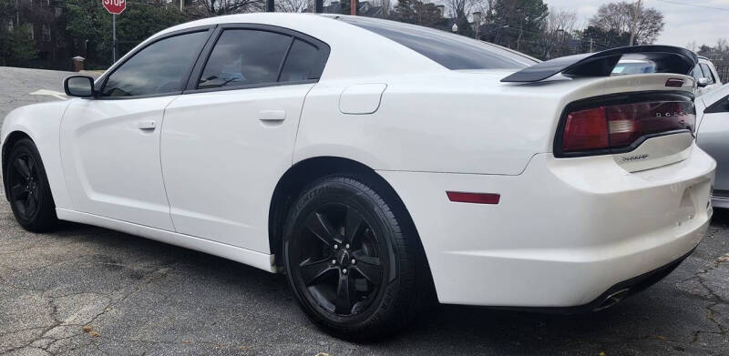 2013 Dodge Charger SE