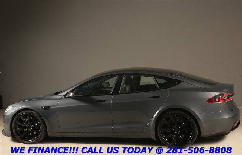 2022 Tesla Model S