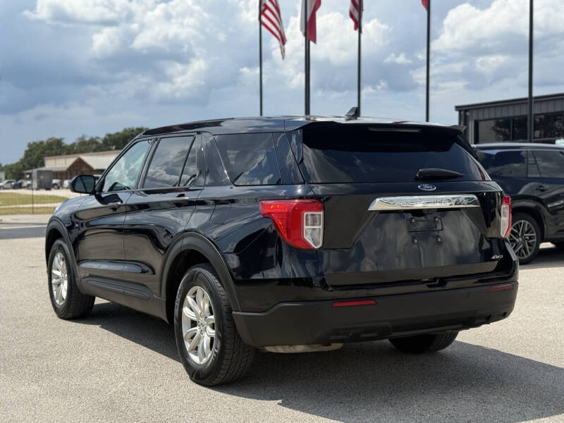 2021 Ford Explorer