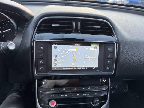 2017 Jaguar XE 25t Prestige