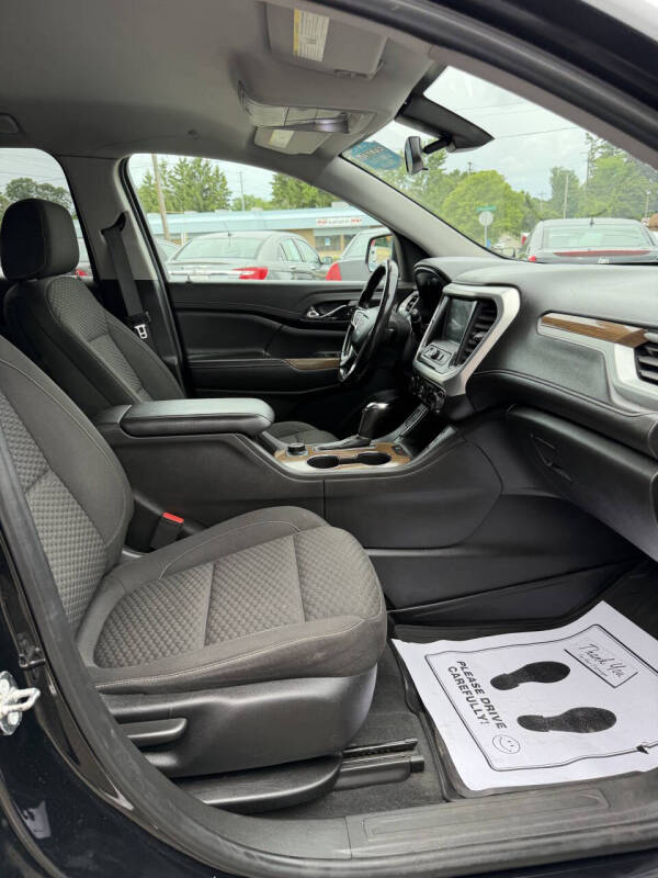 2019 GMC Acadia SLE-2