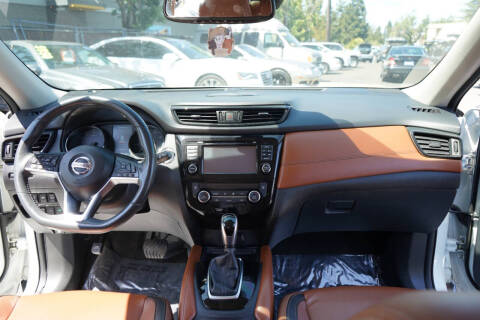 2017 Nissan Rogue
